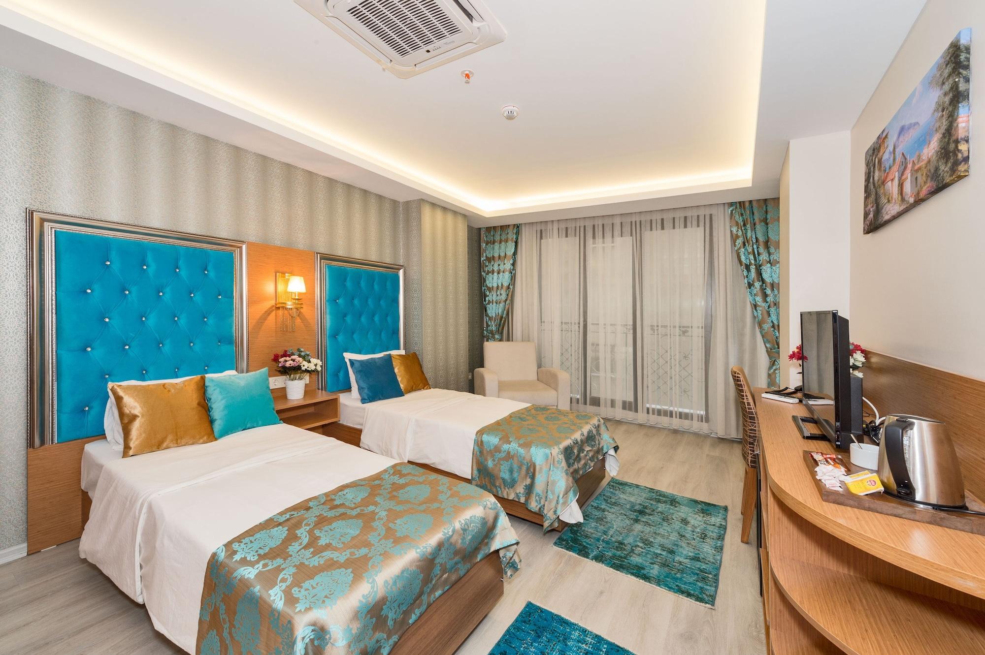 Grand Palace Hotel Istanboel Buitenkant foto