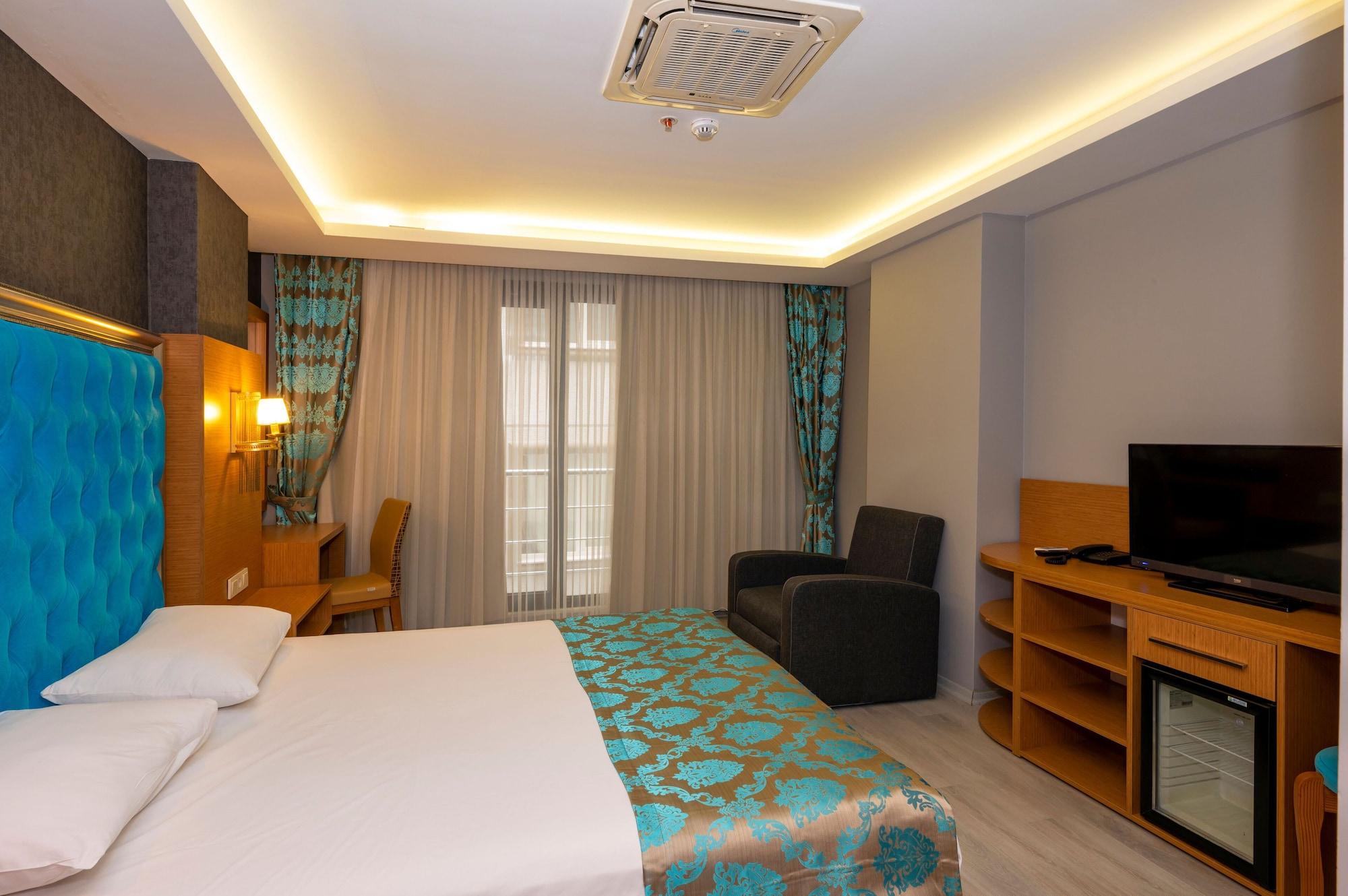 Grand Palace Hotel Istanboel Buitenkant foto